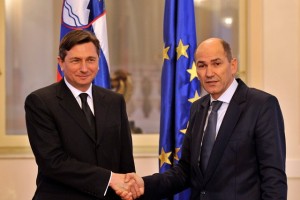 Pahor in Janša opravila predajo poslov