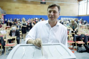 Pahor: Debata o holdingu bo kreganje o tem, kdo je bolj kradel in kdo bo bolj kradel