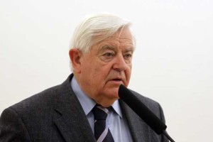 Kučan: Pogajati se ni težko, težje se je držati dogovorov