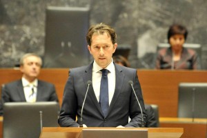 Virant: Je prišlo do trgovanja s poslanskimi glasovi?