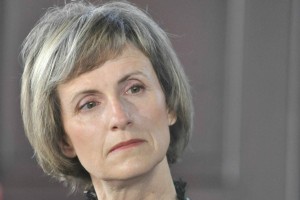 Betettova zavrnila Ferlinčevo zahtevo po izločitvi sodnice Zobčeve v zadevi Patria