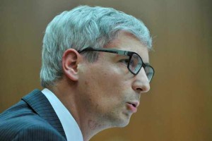 Lukšič in sodelavci ovadeni zaradi suma prikrojitve razpisa v korist Jerneja Pikala
