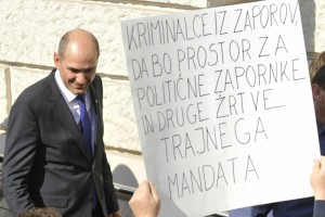 Dr. Ivan Bele: Višje sodišče bi moralo Janši izreči oprostilno sodbo