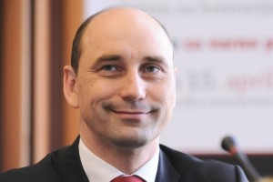 NPU s prvimi ovadbami nad NKBM; med ovadenimi menda tudi Kovačič
