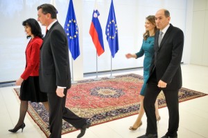 Janša v pismu Pahorju: Mladi odhajajo iz države demokratičnega socializma