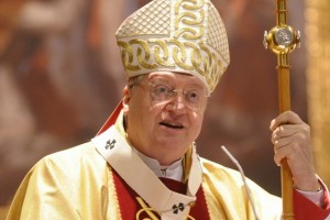 Uranovi podporniki: Nadškof je žrtveno jagnje tistih, ki jih moti Uranova priljubljenost