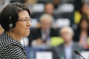 Omrežje Violete Bulc: kdo vse je utiral politično kariero novi komisarki