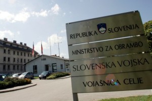 Jakič je odločil: Celjska vojašnica bo Vojašnica Franca Rozmana Staneta