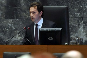 Maja Sunčič: Virant po Golobičevi poti