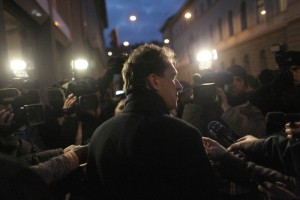 Svet DL danes o nadaljnjem sodelovanju v Janševi vladi