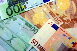 Slovenci smo med najbolj varčnimi narodi v Evropi