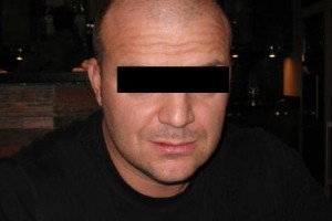 Zakonca Karner sta se izognila Američanom