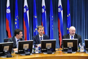 Cerar že išče zamenjavo za Bratuškovo