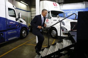 Obama napovedal nove standarde pri energetski učinkovitosti tovornjakov