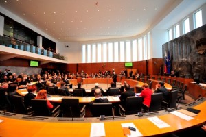 DZ o fiskalnem pravilu, TEŠ 6, Slovenskem državnem holdingu