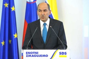 Janša: Svobode ni mogoče prepovedati
