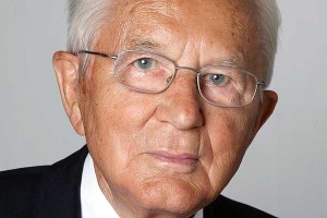 Umrl Karl Albrecth, najbogatejši Nemec in soustanovitelj veletrgovca Aldija