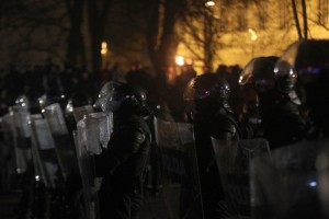 Med protesti v Ljubljani pridržanih 11 oseb