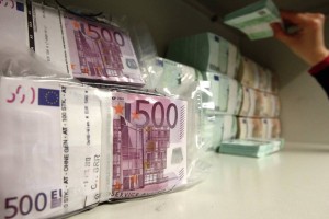 Hrvaški tisk: Sodba v Strasbourgu kazen tudi za vse slovenske državljane
