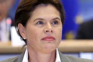 Konec: Bratuškova je odstopila od kandidature za komisarko