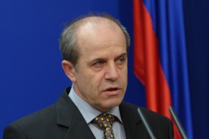 Nekdanja ministra proti uporabi referenduma pri pokojninski reformi