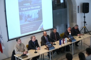 Izšel je drugi del Bele knjige slovenske osamosvojitve: zbornik Vojna za Slovenijo