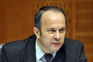 Grims: Če Janši vzamejo mandat, gremo na ustavno sodišče