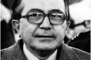 Umrl je nekdanji italijanski premier Andreotti