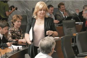 Nov pobeg iz SD - stranko je zapustila poslanka Janja Klasinc