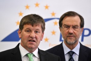 Umazana igra: Bogovič nagovarja članstvo SLS za preferenčni glas?!