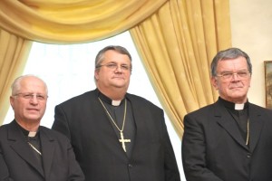 Nova nadškofa kar administratorja Glavan in Lipovšek?
