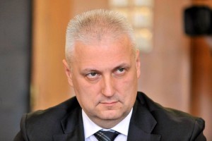 Novi minister za infrastrukturo Maher je črnograditelj?