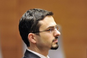 Noveli zakona o referendumu se ne obeta dvotretjinska podpora