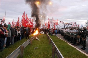 V Argentini splošna stavka zaradi inflacije in kriminala