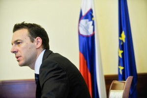 SDS je vložila interpelacijo zoper ministra Čuferja