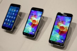 Galaxy S5 od danes na voljo tudi v Sloveniji