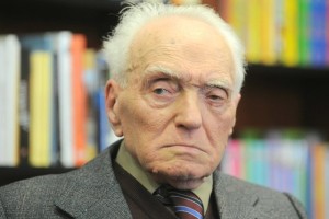 Umrl je pisatelj, dramaturg, esejist in prevajalec Alojz Rebula