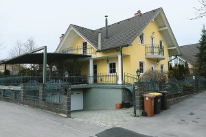 Hiša »velike izdajalke« Andrijane Starina Kosem