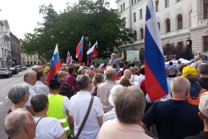 Odbor 2014 prižiga sveče: Ozdravimo Slovenijo