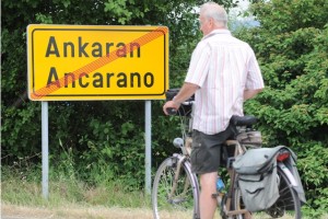 »Delati napake je človeško, vztrajati pri njih pa je hudičevo«