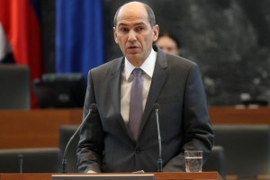 Organizatorji Univerzijade se želijo srečati z Janšo
