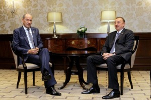 Janša prispel v Azerbajdžan