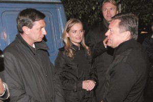 Mladina: Jankovićeva lista bi prišla v parlament, s Hanžkovo TRS bi kanibalizirala levico