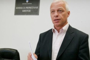 Drago Kos "sesul" poročilo Gorana Klemenčiča