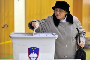 DVK glasovanje v drugem krogu predsedniških volitev razpisal za 2. december