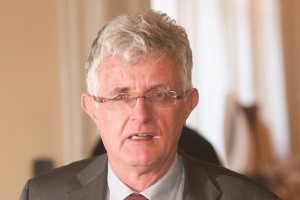 Zdaj se je oglasil še Golobičev Pavel Gantar: vlada naj ustavi Gašpar Gašparja