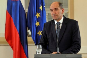Janša: Edini vzrok za strošek je virantovanje