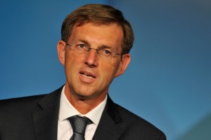 Tuji mediji: Slovenci znova eksperimentirajo