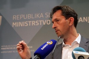 DZ danes o interpelaciji zoper Viranta