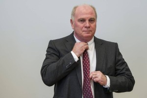 Predsednik Bayerna Hoeness obsojen na tri leta in pol zaporne kazni